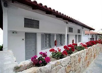 White 4*