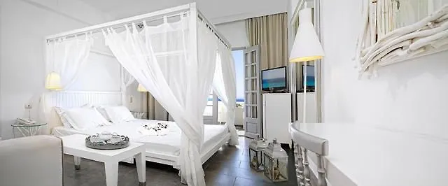 White Hotel Áfitos