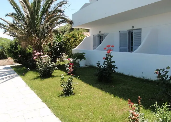 Hotel White 4*